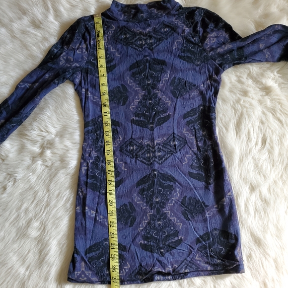 Free People Cute and Cozy Mock Neck Geo Print Bodycon Dress Size XS - Picture 10 of 11